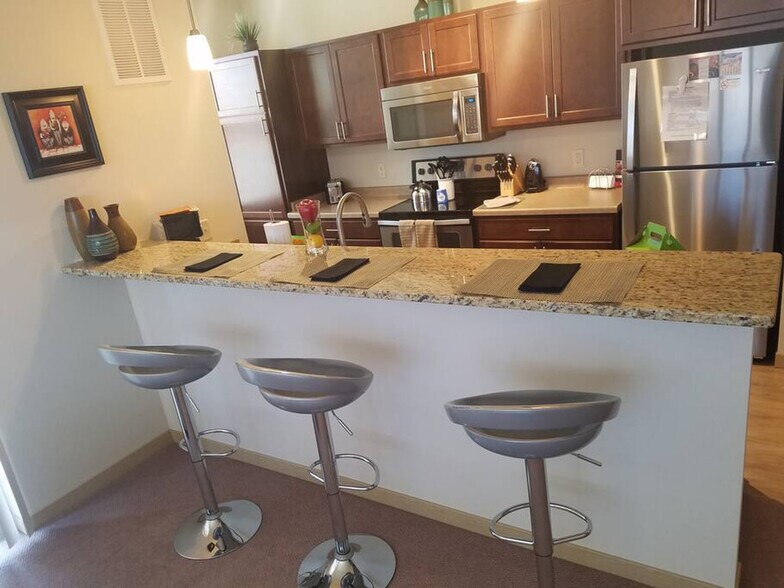 Building Photo - N72W13536 Lund Ln