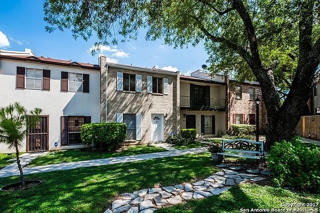 Building Photo - 6427 Wurzbach Rd