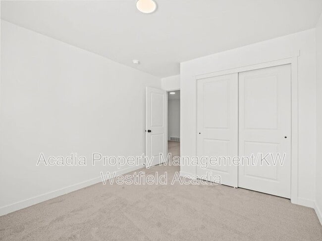 Building Photo - 226 E 860 S