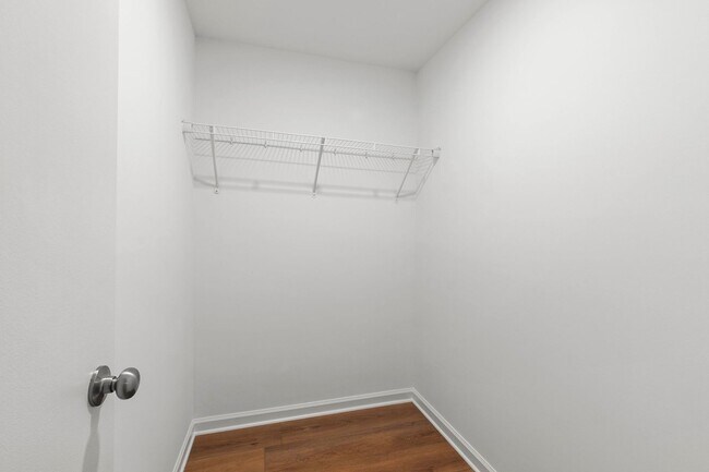 Building Photo - Rare Find: Updated and Modern End-Unit Tow...