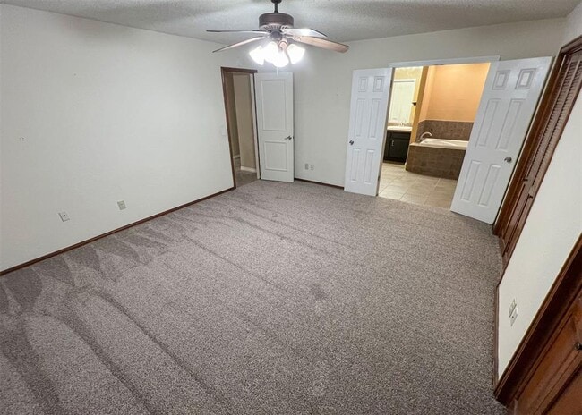 Building Photo - 14008 Apache Dr