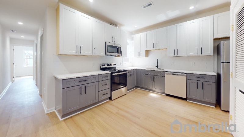 Building Photo - 343 E 28th St