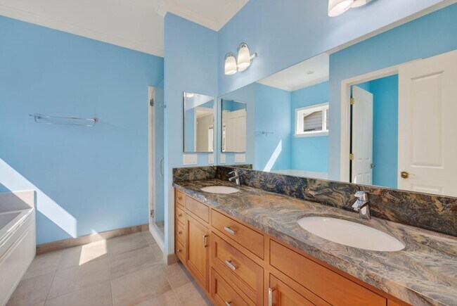 Building Photo - 18270 Baylor Ave