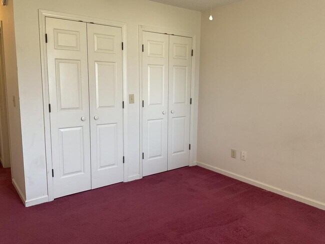 Building Photo - 604 Gleneagles Dr