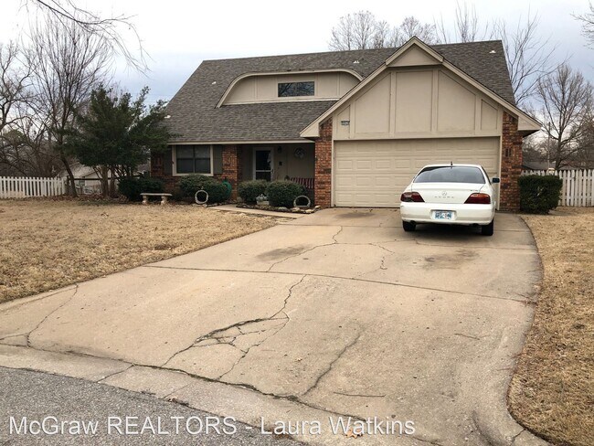 Primary Photo - 4 br, 3 bath House - 8826 E. 91st Place