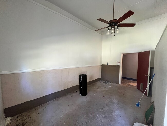 Building Photo - 1308 Carroll Heights Rd