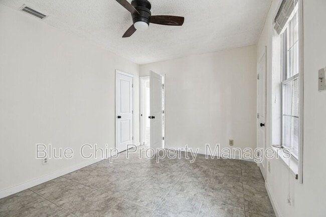 Building Photo - 43 Aegean Ave