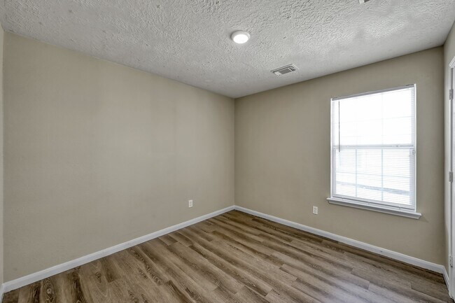 Building Photo - 3626 Garrison Run Dr