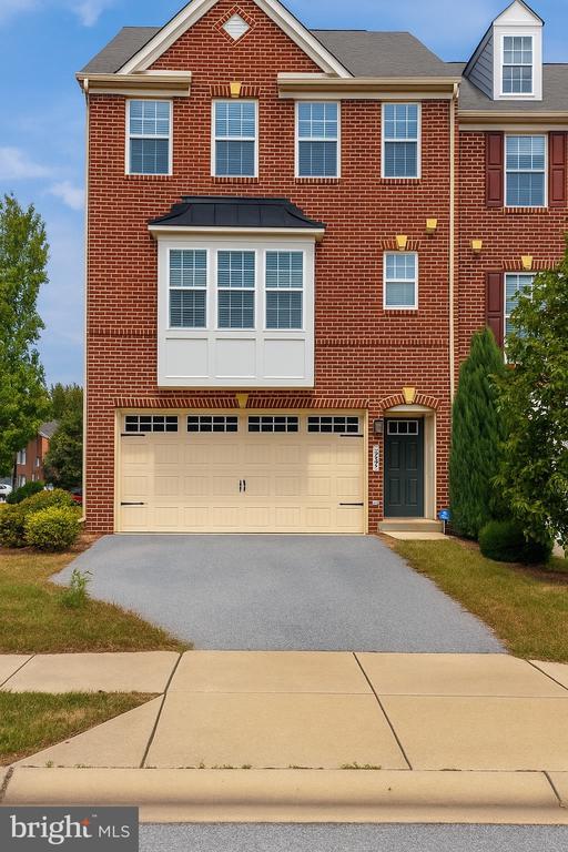 Building Photo - 3232 Careysbrook Ct