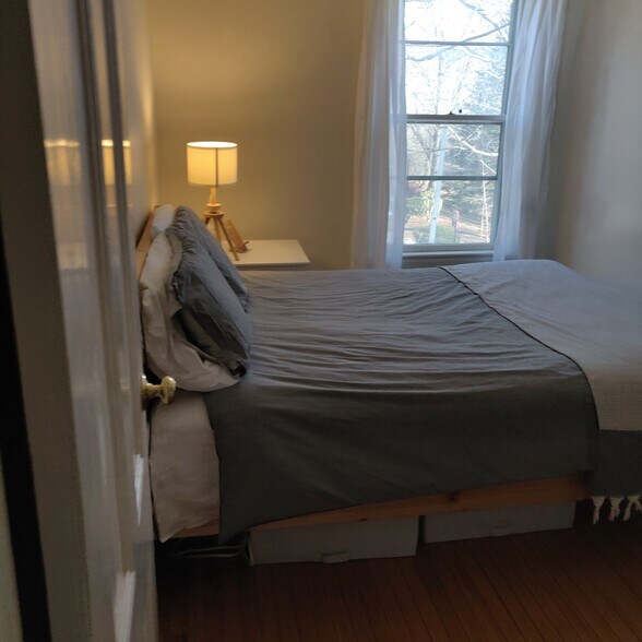 Building Photo - 15 Bemis Rd