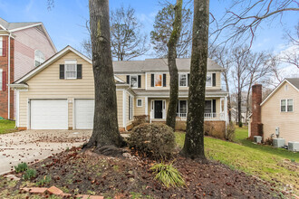Building Photo - 4 Bedroom Charlotte Home