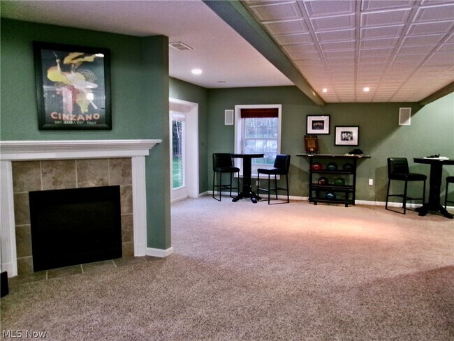 Building Photo - 3473 Churchill Downs