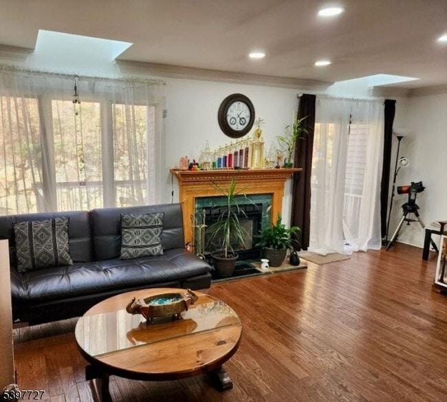 Building Photo - 48 Edgefield Dr