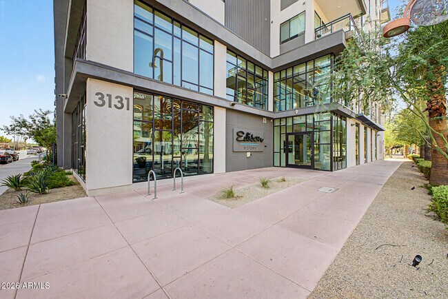 Building Photo - 3131 N Central Ave