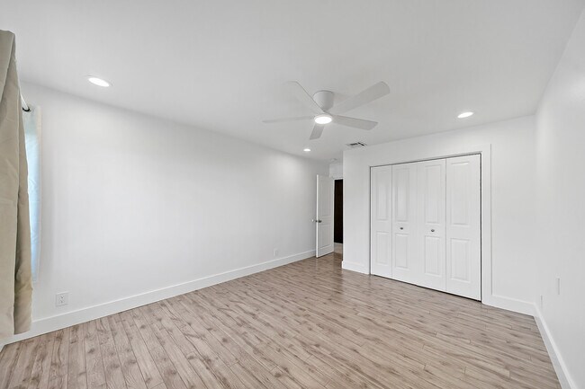 Building Photo - 4364 Toland Way