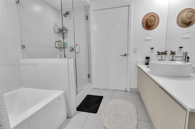 Building Photo - 4250 Biscayne Blvd