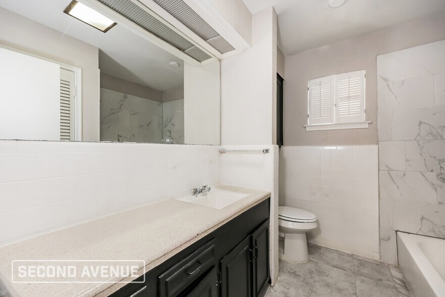 Building Photo - 3347 Navajo Pl