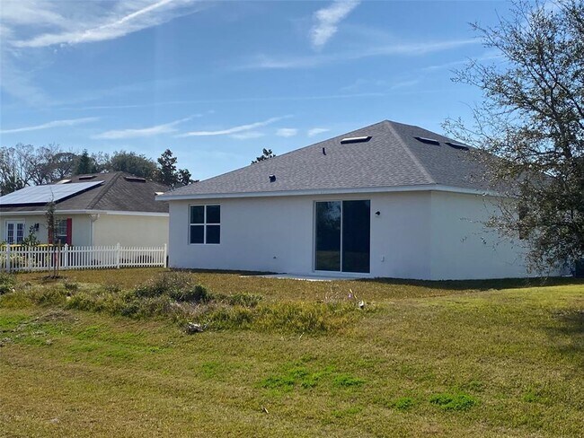 Building Photo - 925 Magnolia Ave