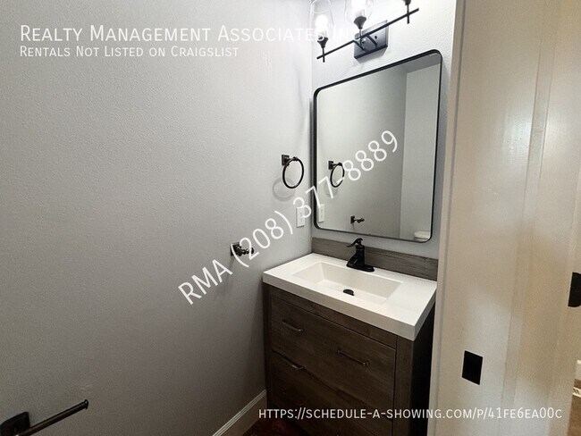 Building Photo - 5269 E Barber Station Way