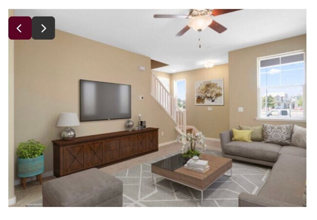 Building Photo - 4443 Silver Cedar Ln