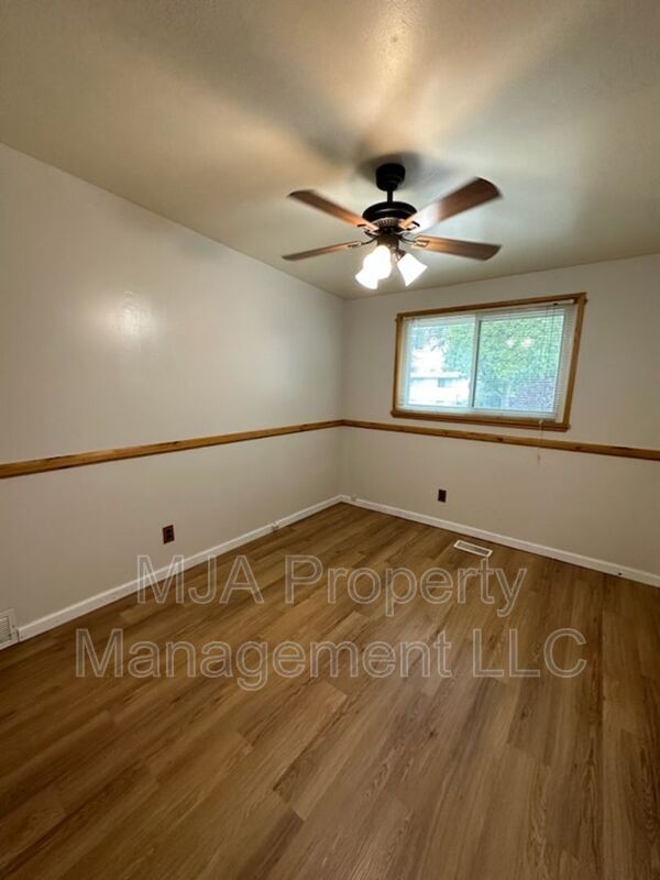 Building Photo - 4663 Namba Way