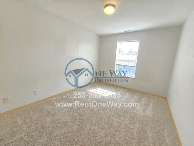 Building Photo - 18224 80th Ave Ct E