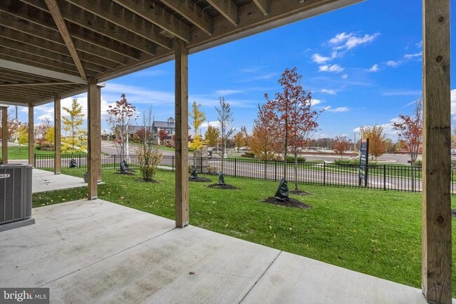 Building Photo - 105 Higher Rock Ct