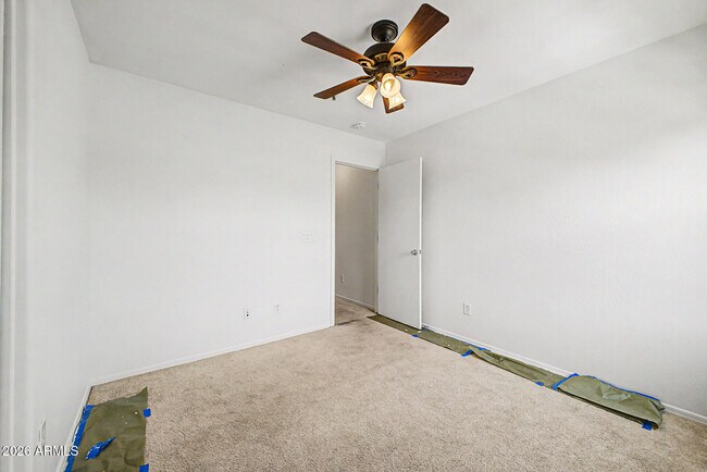 Building Photo - 1432 N 80th Dr