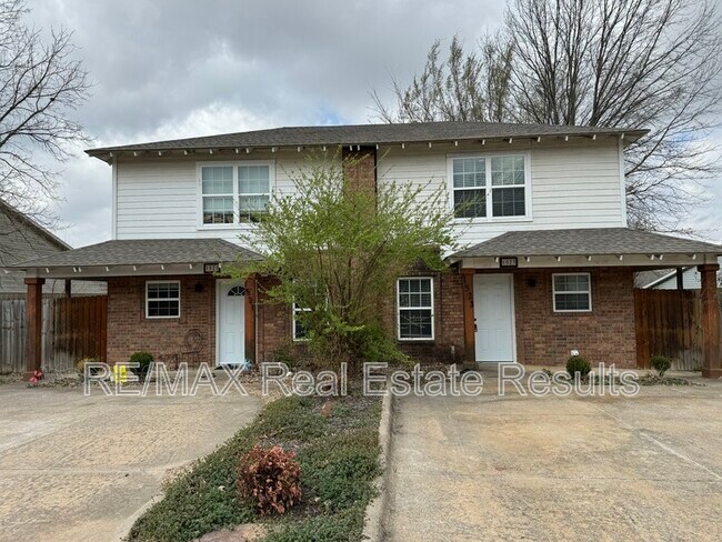 Building Photo - 1523 N Dawn Dr