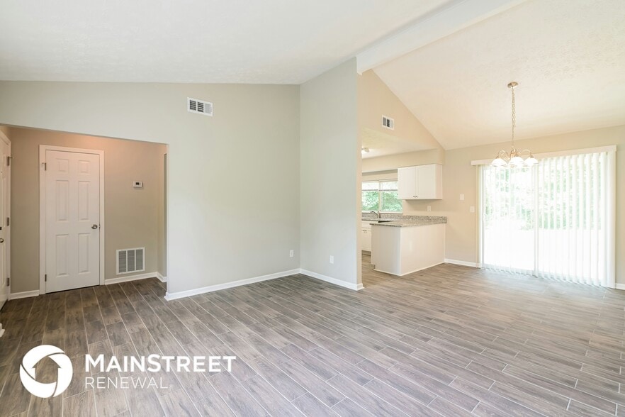 Building Photo - 3865 Scarsborough Dr SW