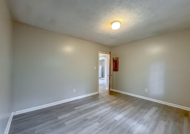 Building Photo - 1726 Hartsfield Rd