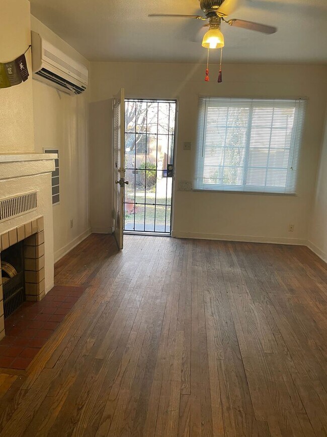 Interior Photo - Regina Apartments