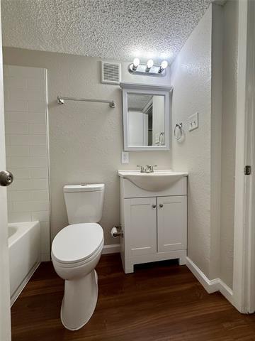 Building Photo - 1422 Bob White Dr