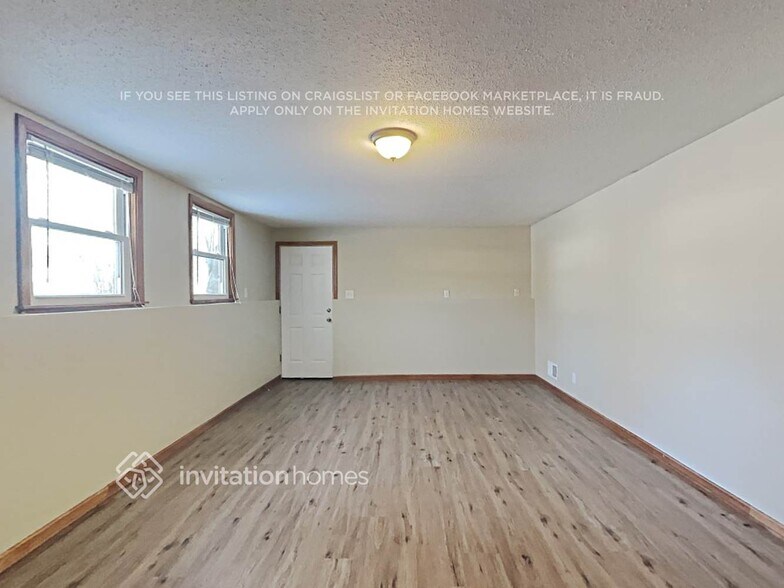 Building Photo - 10221 Mississippi Blvd