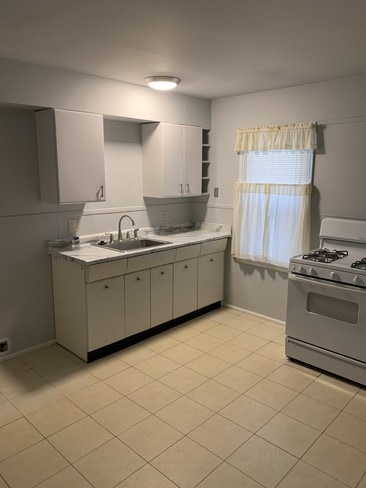 Building Photo - 3155 O Hare Dr
