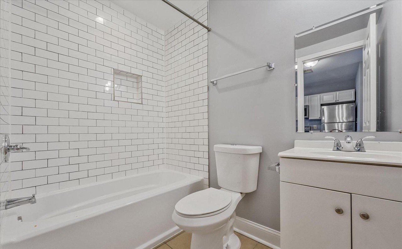 Building Photo - 433 Atlantic St SE