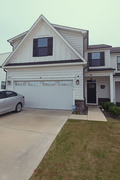 Primary Photo - 7017 Old Evergreen Pkwy