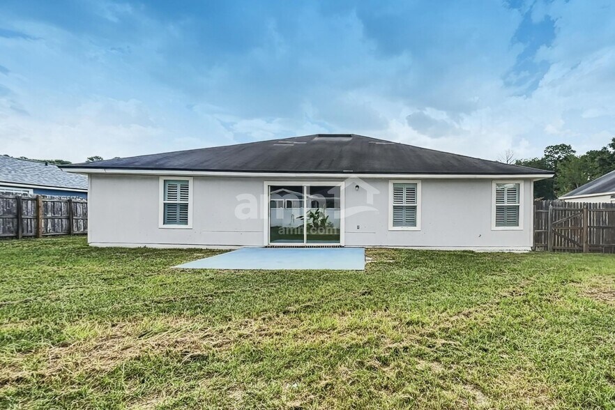 Building Photo - 2720 Cold Creek Blvd