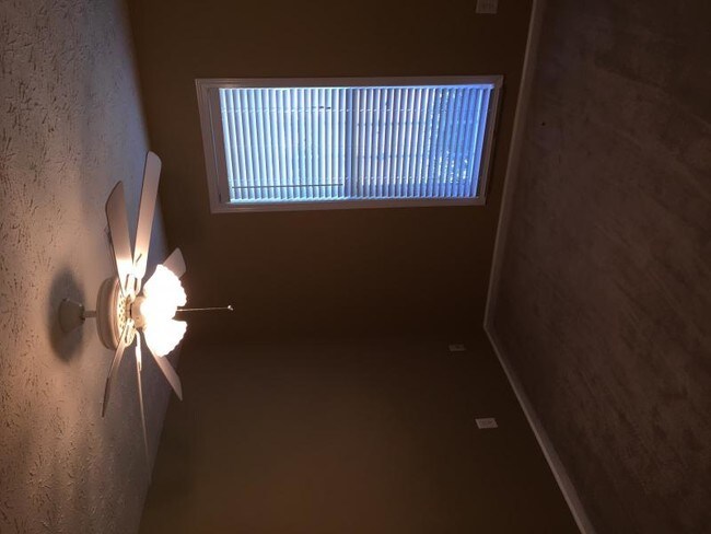 Building Photo - 7002 Hunter Hill Ct