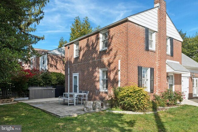 Building Photo - 614 Wises Mill Rd