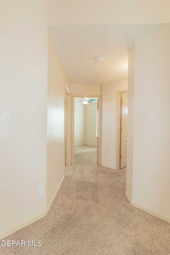 Building Photo - 3712 Prairie Rose St