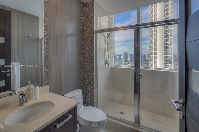 Building Photo - 18101 Collins Ave