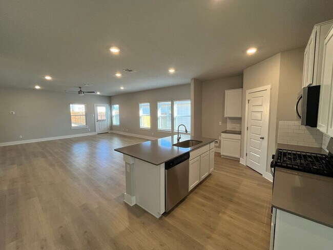 Building Photo - 4506 Nueces Path