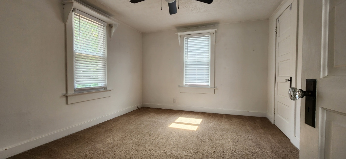 Building Photo - 1118 Epworth Ave