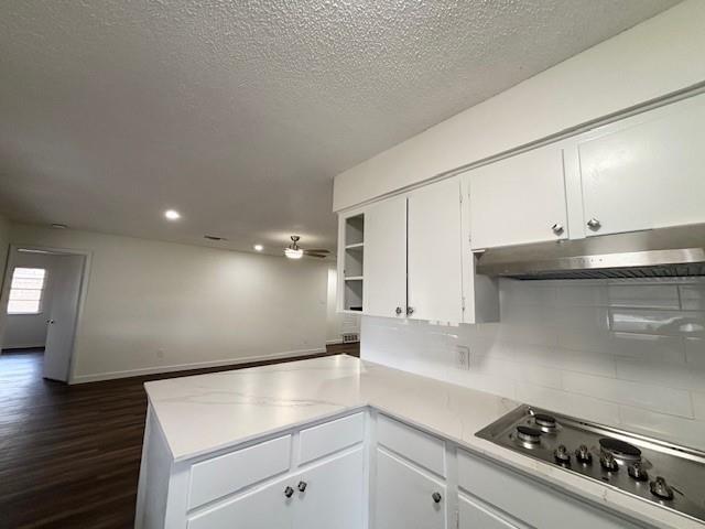 Building Photo - 1618 Oakridge Dr