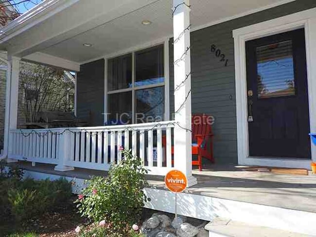 Building Photo - Stapleton Home For Rent