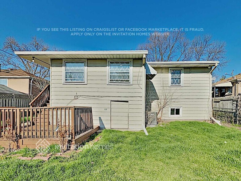 Building Photo - 4717 Wesley Terrace
