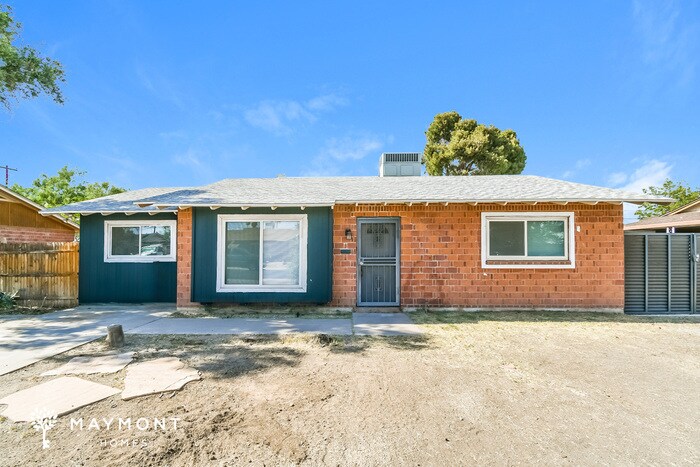 Building Photo - 3938 W McLellan Blvd