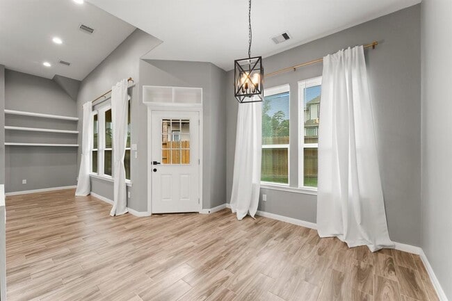 Building Photo - 12511 Savage Ct