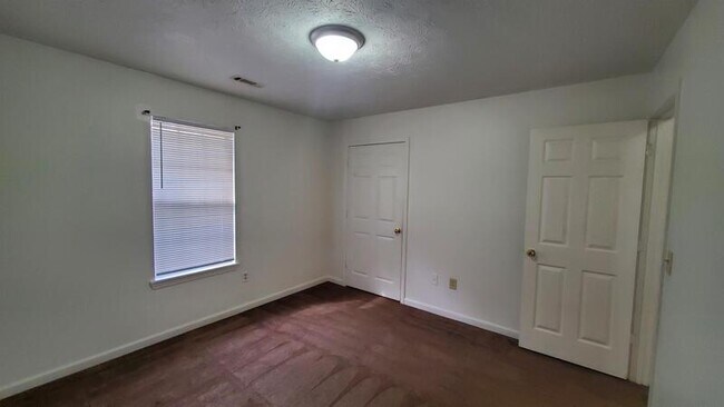Building Photo - 1091 Micha Way